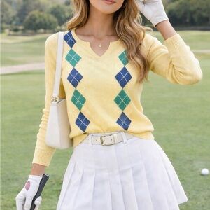 liz & co. Yellow V-Neck Argyle Sweater with Blue and Green Accents
